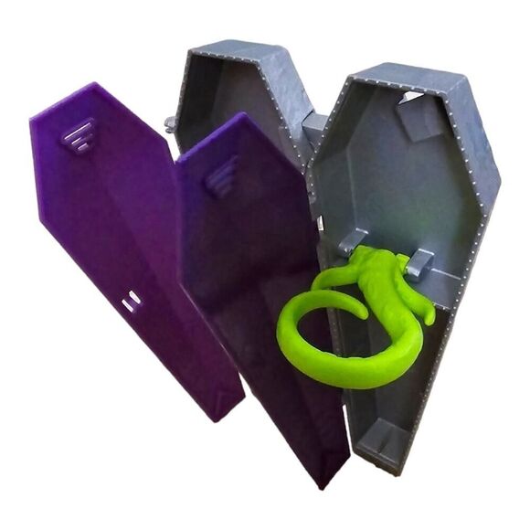 Monster High Deadluxe High School Part Lockers Coffins Accessory - Picture 6 of 8